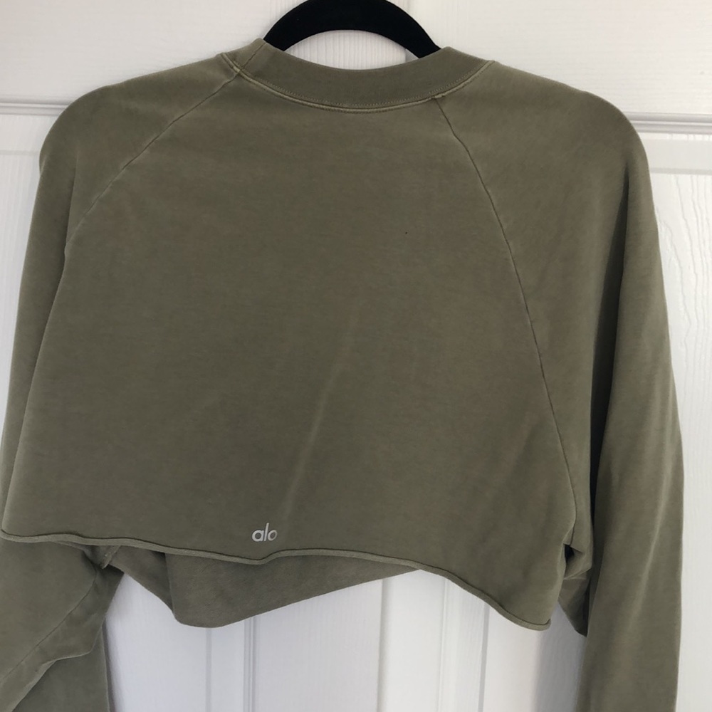 Alo Cropped Sweatshirt - Picture 3 of 3